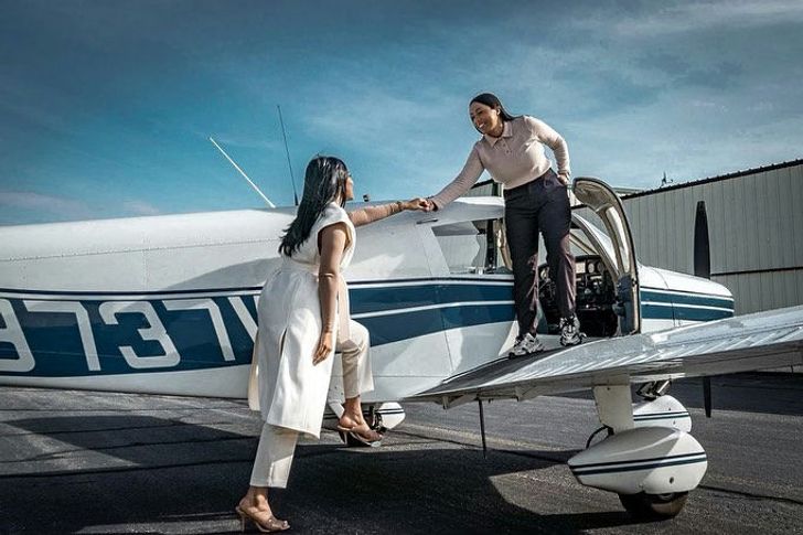 Romantic Date Night Plane Tour - Image 6