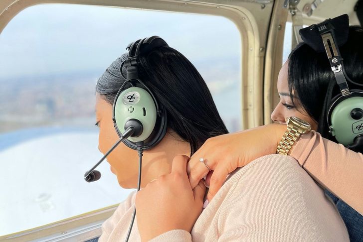 Romantic Date Night Plane Tour - Image 7