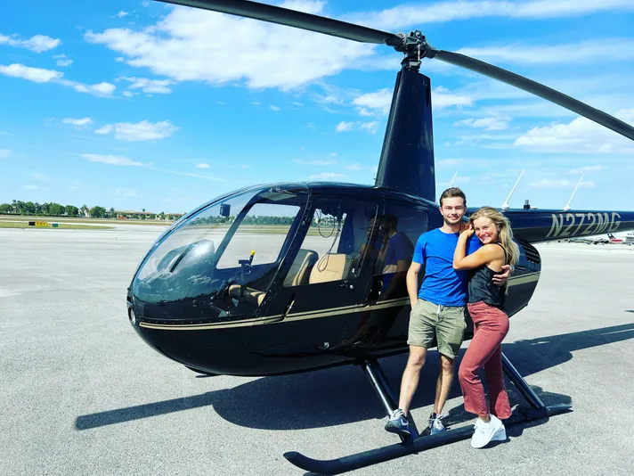 Romantic Ultimate Helicopter Tour With Champagne