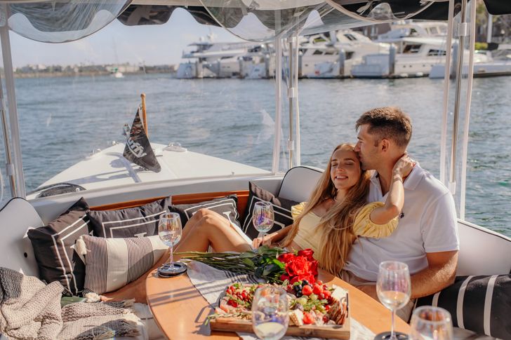 Private Los Angeles Romantic Boat Cruise For 2 with Wine & Charcuterie - Image 2