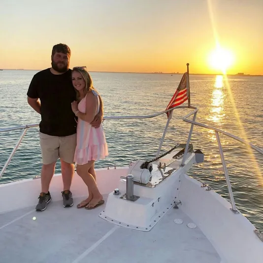 Private Yacht Sunset Cruise with Romance Package for 2