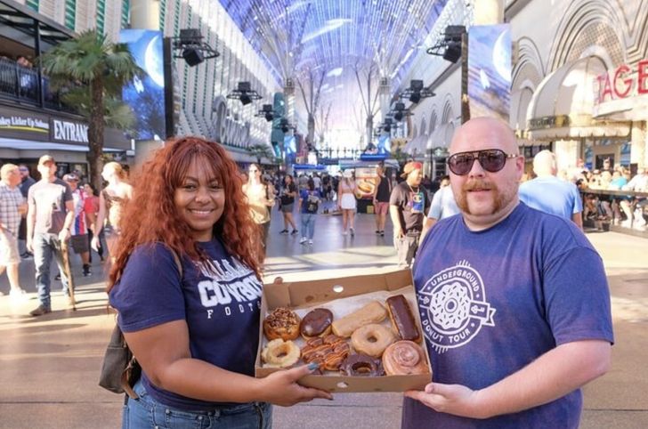 Downtown Las Vegas & Fremont Street Donut Tour - Image 5