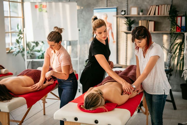 Couples Traditional Massage Instruction Workshop in Palm Beach - Image 2