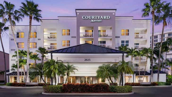 Miami Magic: 2-Night Hotel Gift - Image 4