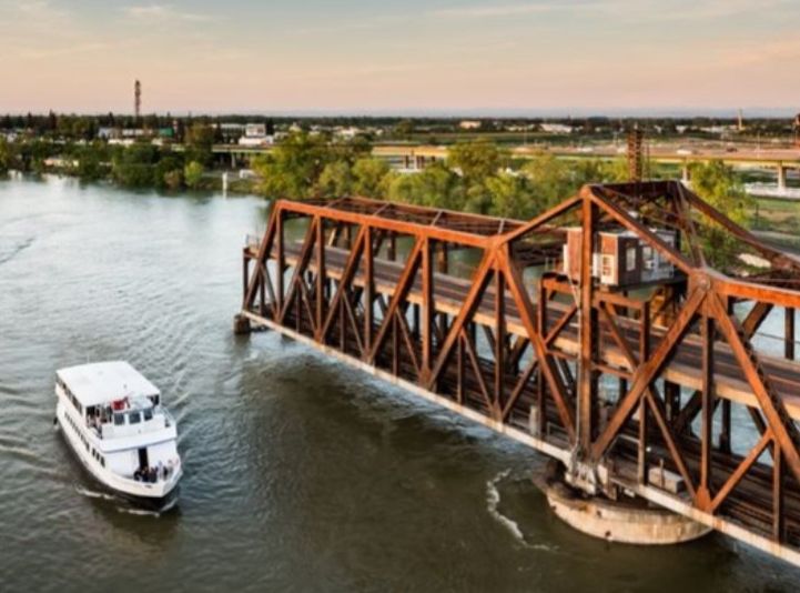 Sacramento Alive After Five Cruise - Image 5