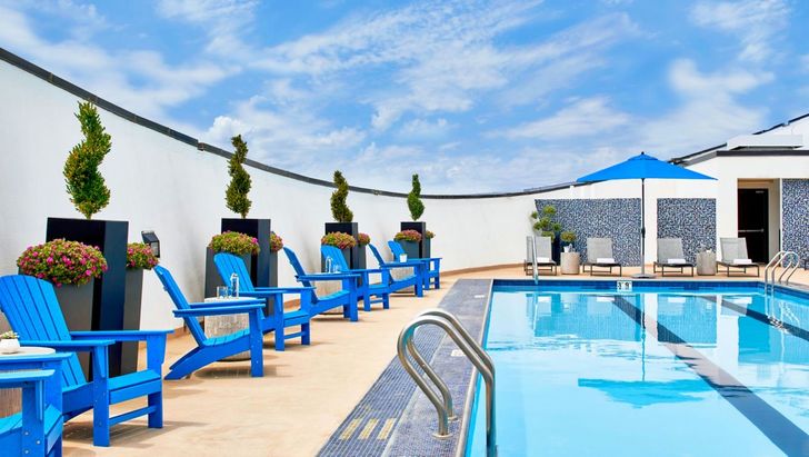 Dallas Dream: One-Night Hotel Experience - Image 8