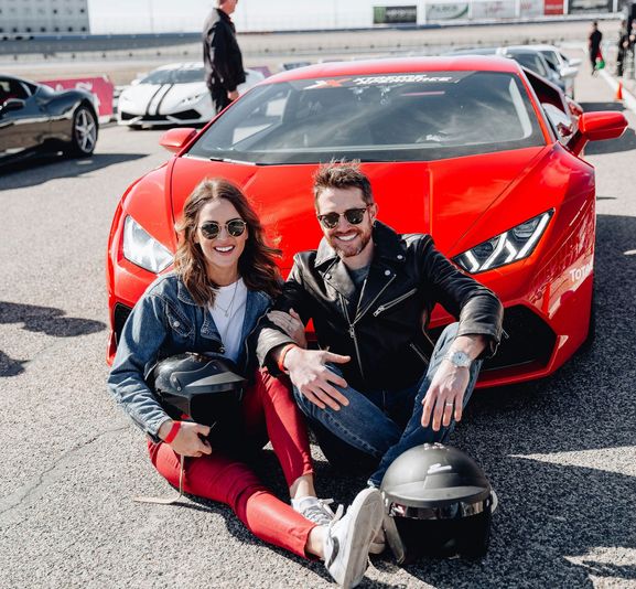 Race a Ferrari - Image 3