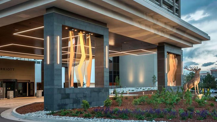 2 Nights in Denver + Michelin Dining Experience: Mile High Nights & Michelin Bites - Image 2