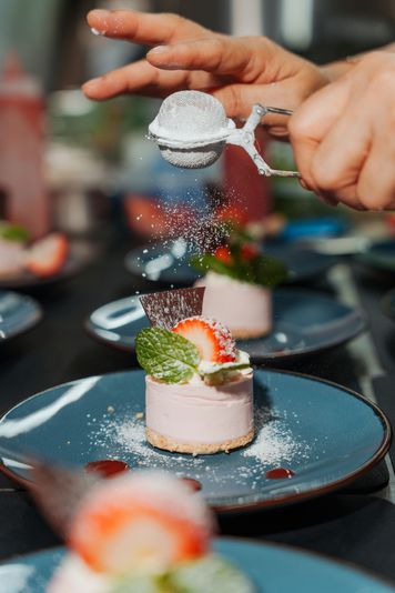 Bustronome Fine Dining Dinner Bus Tour of NYC - Image 5