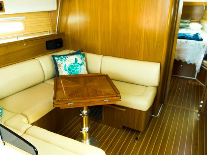 Explore the Chesapeake Bay: Overnight Sailing Charter for up to 6 - Image 7