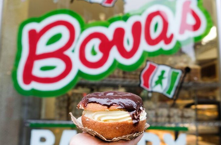 Historic Downtown  Boston Donut Tour - Image 4