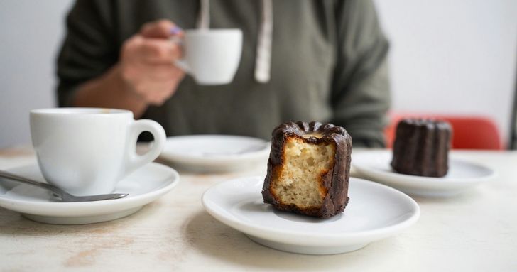 Downtown Portland Coffee & Donut Tour - Image 3