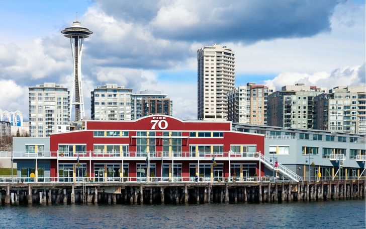 Downtown Seattle Historical Exploration Game