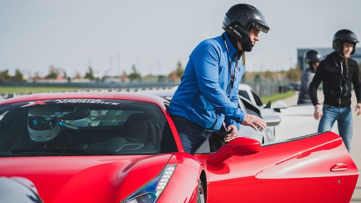 Race a Ferrari 488 GTB - Texas Motor Speedway - Image 5
