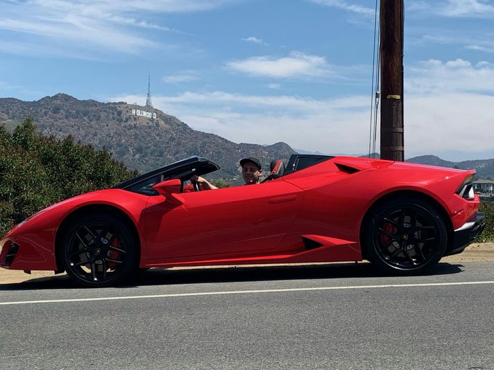 Ride or Drive a Lamborghini: 20-Minute Hollywood Boulevard Tour - Image 5