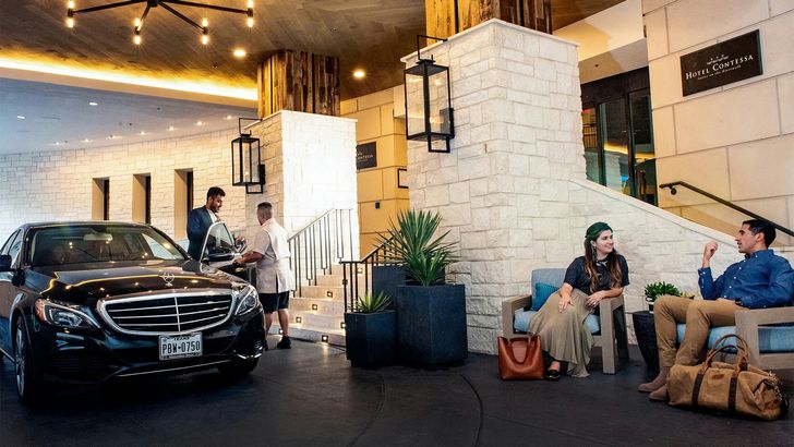 San Antonio Escape: One-Night Hotel Stay - Image 3