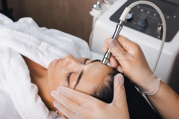Resculpting Express Facial at Tracie Martyn Spa NYC