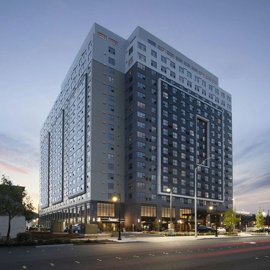 Seattle Serenity: 2-Night Hotel Retreat - Image 11