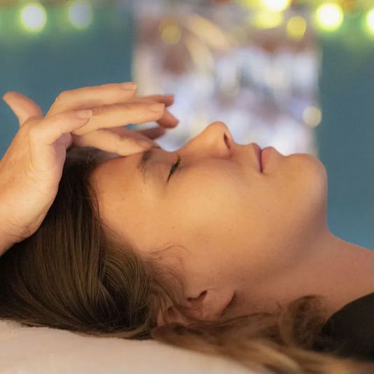 Mindfulness Facial - Image 1