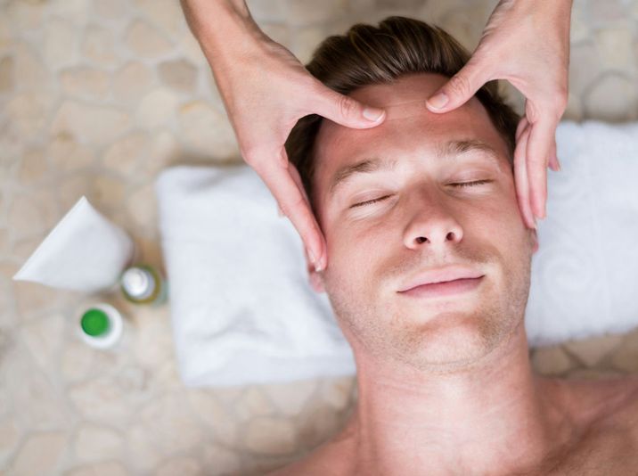 Revitalizing Gentlemen's Facial - Image 3