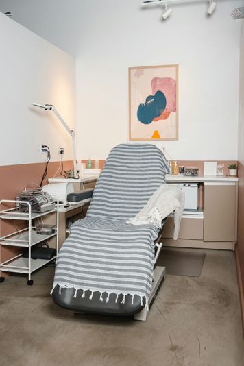 Heyday Personalized Facial with Nano Infusion - Image 3