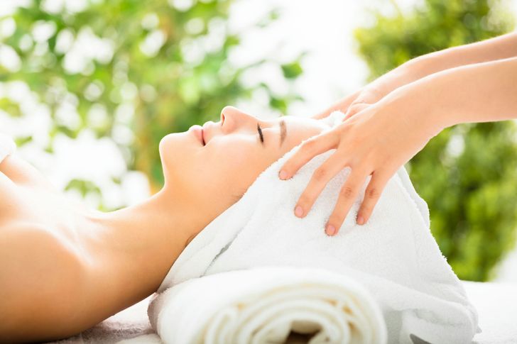 Casmara Deluxe Facial - Image 3