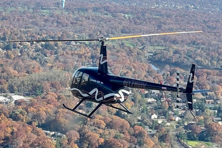 Couples Private Hudson Valley Fall Foliage Helicopter tour from Westchester - Image 5