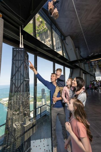 360 CHICAGO Observation Deck Entry - Image 11