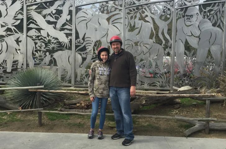 Guided Scoot Tour of Famous Landmarks in Los Angeles - Image 5