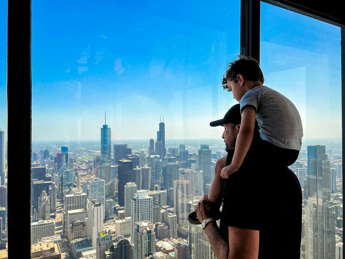 360 CHICAGO Observation Deck Entry - Image 7