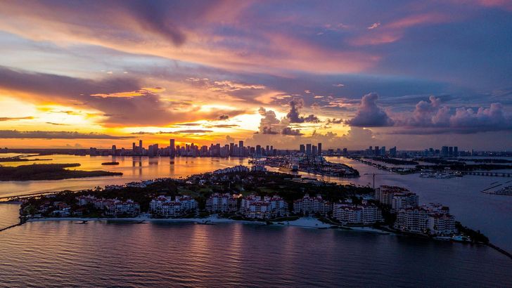 Private Miami Plane Tour at Sunset