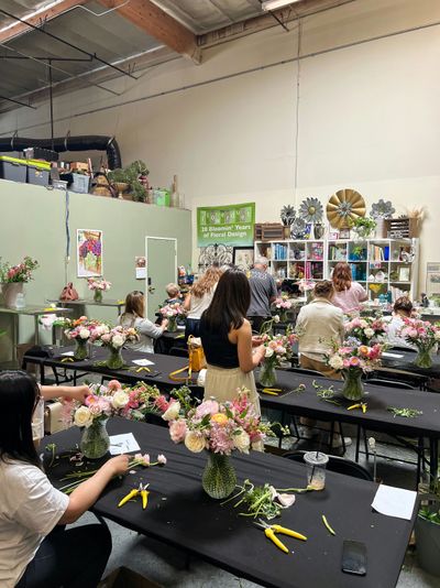 Flower Arranging Class in Torrance - Image 2