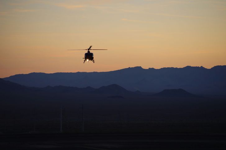 Sunset Helicopter Tour with Canyon Landing & Champagne - Image 7