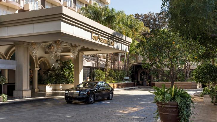 Escape to LA Luxury: 1-Night Getaway - Image 2