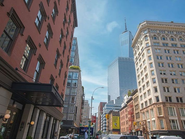 1 Night in NYC + Go City 2 Attraction Pass: The Classic Big Apple - Image 5