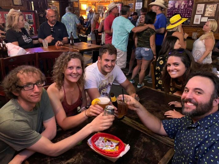 Cowboy Pub Crawl - Image 4