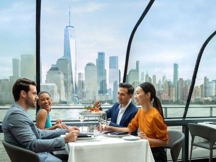 New York City Bateaux Premier Lunch Cruise - Image 3