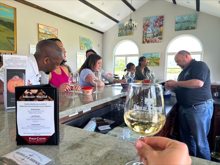 Virginia Winery & Vineyards Tour - Image 2