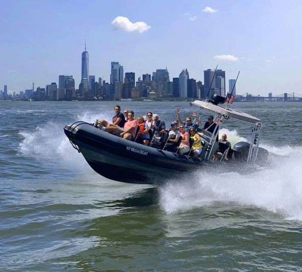 Adventure Speedboat Sightseeing Tour - Image 3