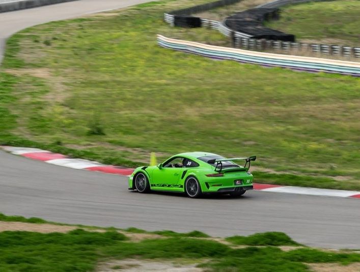 Race a Porsche 911 GT3 - Milwaukee Mile Speedway - Image 3