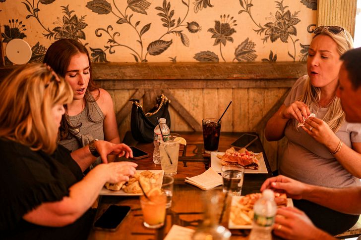 Boston Seafood Lovers Food Tour - Image 8