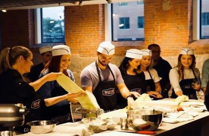 Italian Dinner with Tiramisu Finale Cooking Class in Boston
