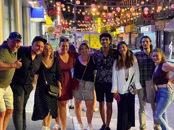 NYC Iconic Neighborhoods Rooftop & Bar Crawl - Image 2