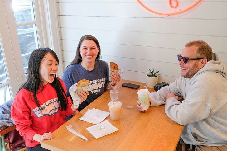 Charleston Historic City Market Donut Tour - Image 3