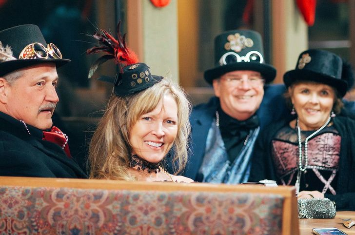Murder Mystery Dinner Train - Image 5