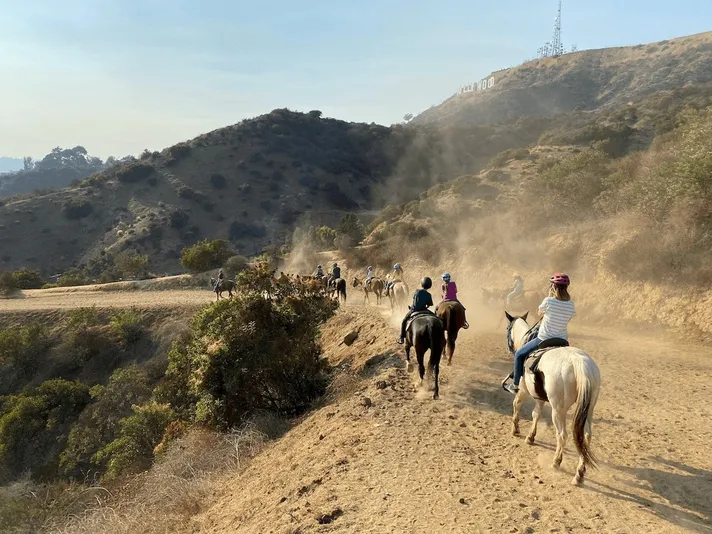 Romantic Horseback Riding Tour for 2