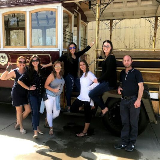 Classic Napa Valley Wine Trolley Tour with Lunch - Image 2