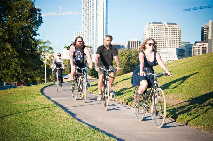 Explore Downtown Austin Full Day Bike Rental