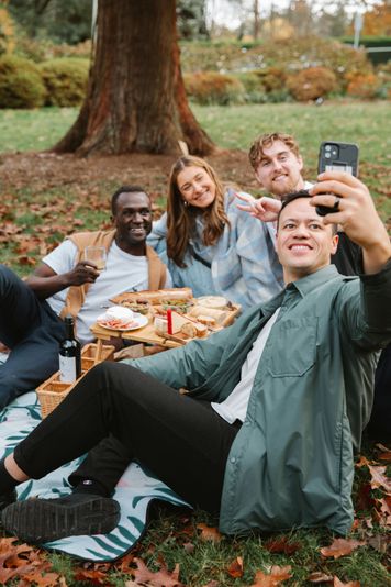 South End Family Mystery Picnic