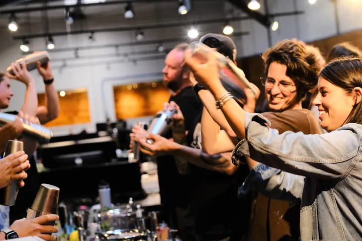 Hands On Los Angeles Mixology Class